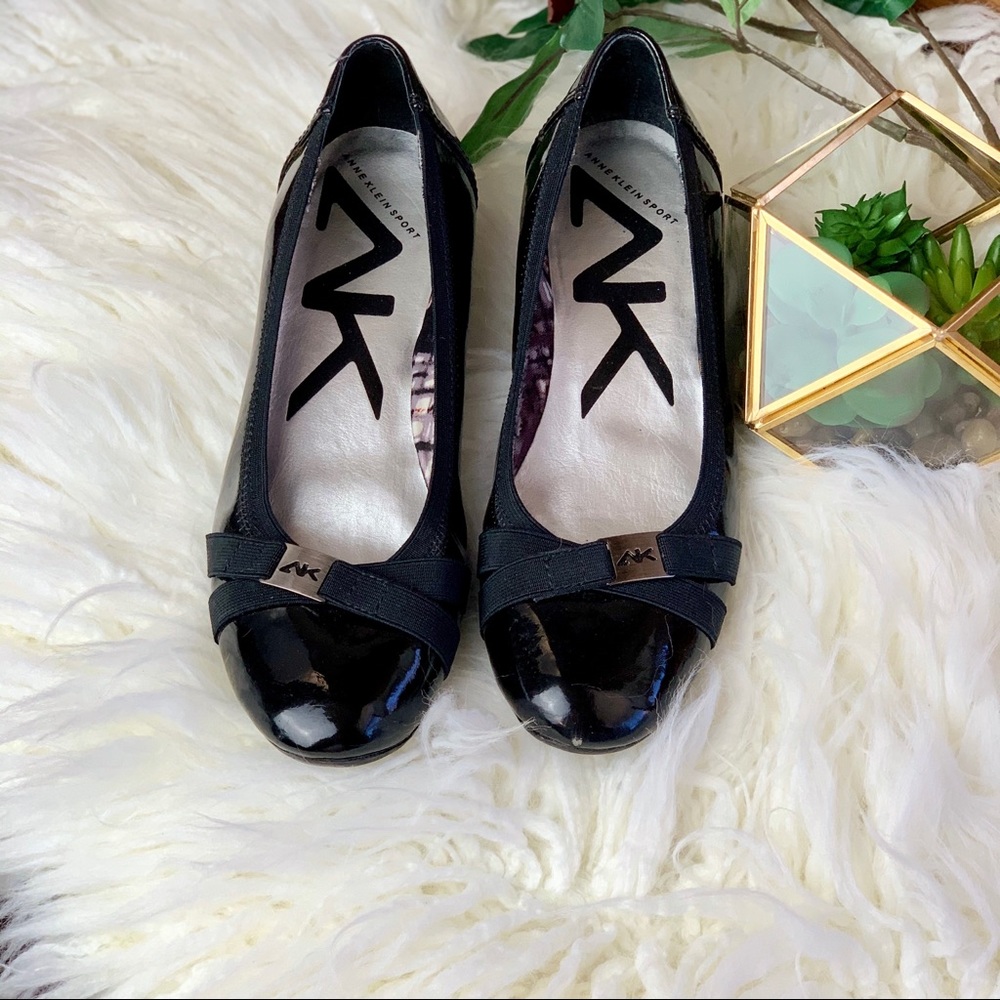 Anne Klein Sport Women’s Sz 7 1/2